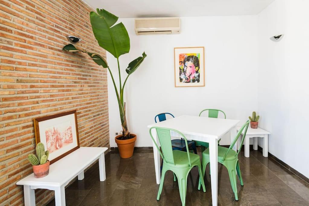 شقة Cosy Flat/Nearly Touching Alhambra/Great Views غرناطة المظهر الخارجي الصورة